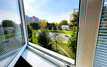 PREDAJ 2 izbový byt Nad Jazerom