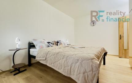 PRENÁJOM - zariadený 3-izbový byt, Baltická, + klíma