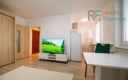 PRENAJATÝ  1 i byt -  Nad Jazerom