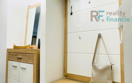 Predaj  2,5 i byt Národná trieda  VIDEO