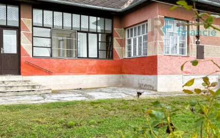 PREDANÝ rodinný dom Komárovce