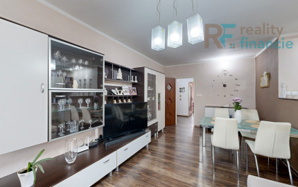 REZERVOVAÝ 3,5 i byt Poludníková