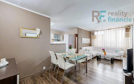 REZERVOVAÝ 3,5 i byt Poludníková