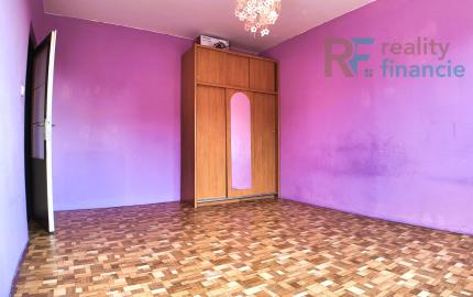 PREDAJ 2 izbový byt Nad Jazerom