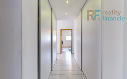 PANORAMA 4i byt + 1x parking v cene : VIDEO + 3D