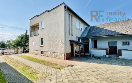 Rodinný dom Vyšný Lanec - časť obce Perín