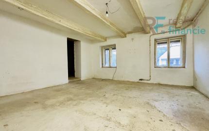 Cenovo dostupný vidiecky dom Bódvaszilas, 10 min od Štátnej hranice