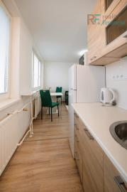 PRENÁJOM  1 i byt -  Nad Jazerom