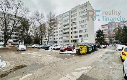 PRENÁJOM  1 i byt -  Nad Jazerom