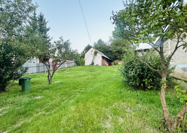 Dom - pozemok v obci Rešica