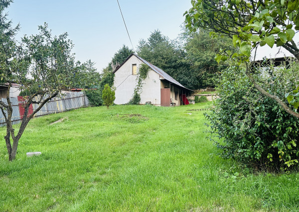 Dom - pozemok v obci Rešica