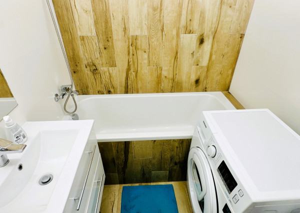 PRENÁJOM  2,5 i byt Národná trieda, VYHĽADÁVANÁ LOKALITA