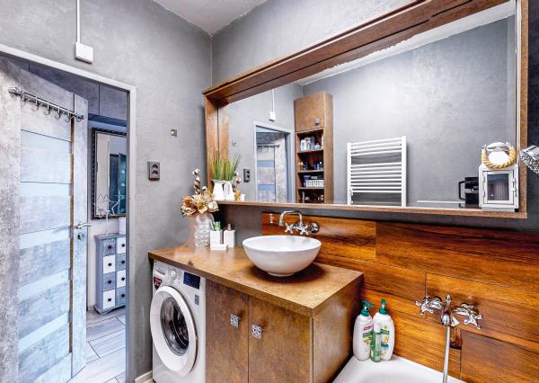 PREDANÝ 3 izbový byt Furča