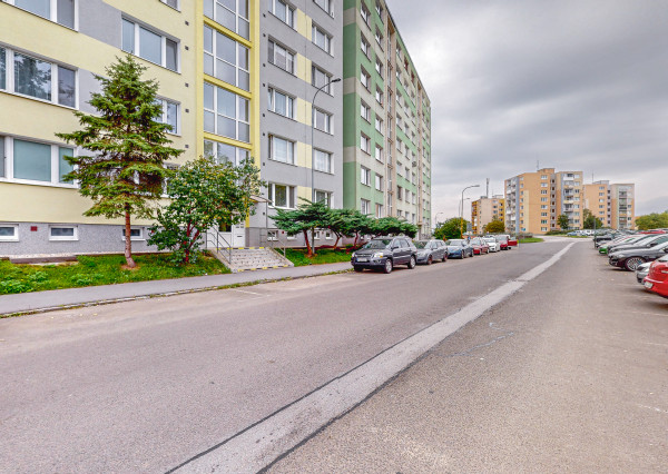 PREDANÝ 3 izbový byt Furča