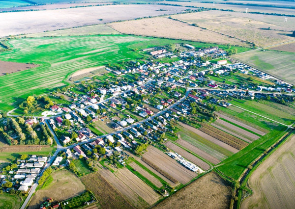 PREDANÝ rodinný dom Komárovce