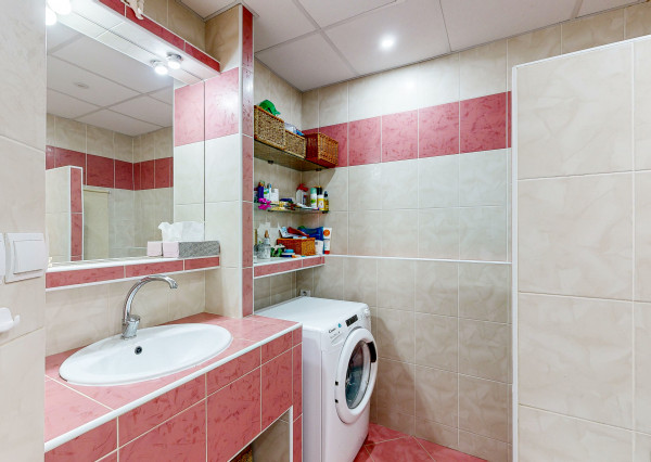 REZERVOVAÝ 3,5 i byt Poludníková