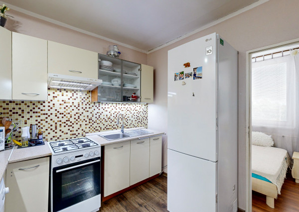 REZERVOVAÝ 3,5 i byt Poludníková