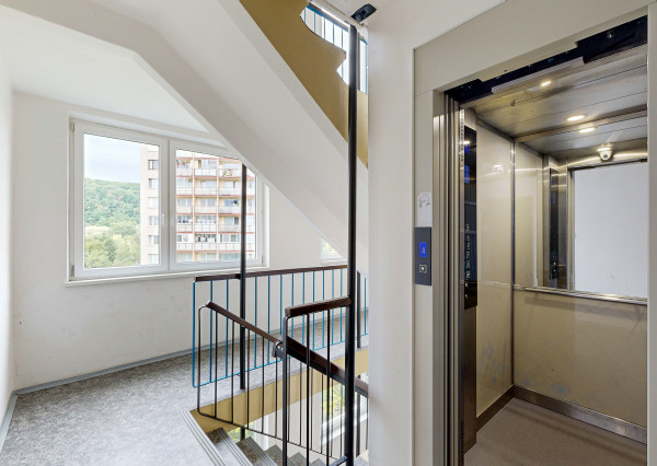 REZERVOVAÝ 3,5 i byt Poludníková