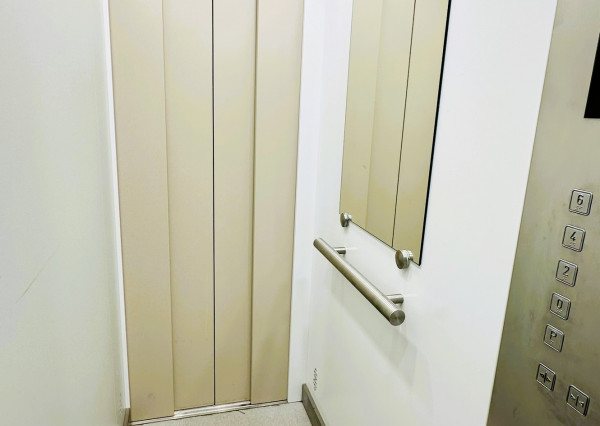 PREDAJ 2 izbový byt Nad Jazerom