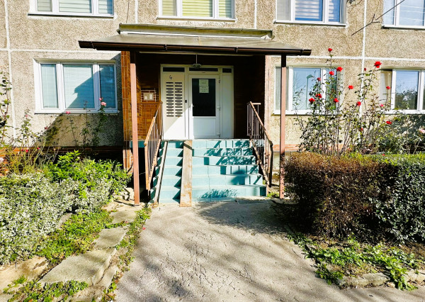 PREDAJ 2 izbový byt Nad Jazerom