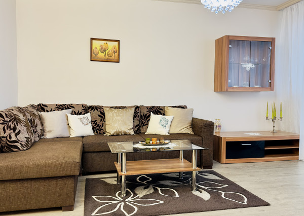 PRENÁJOM  4 i byt Košice - Ťahanovce