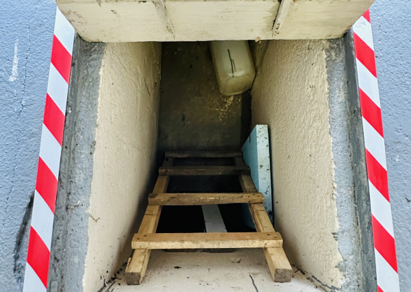 Garáž s montážnou jamou - Vodárenská ul.