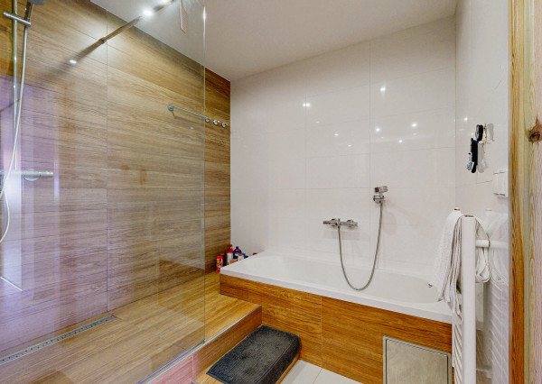 PANORAMA 4i byt + 1x parking v cene : VIDEO + 3D