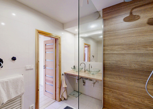 TOP byt PANORAMA 4i  + 1x parking v cene : VIDEO + 3D