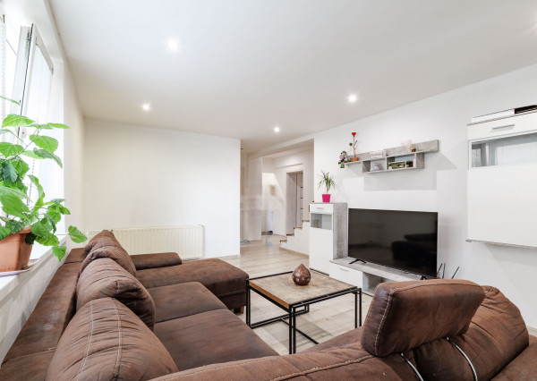 Dvojgeneračný Rodinný dom v Čani