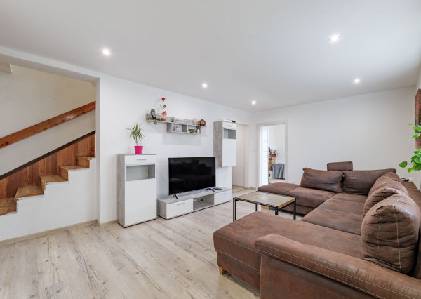 Dvojgeneračný Rodinný dom v Čani