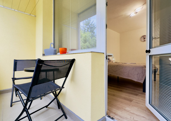 PRENÁJOM - zariadený 3-izbový byt, Baltická, + klíma