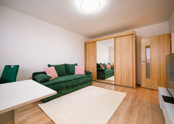 PRENÁJOM  1 i byt -  Nad Jazerom