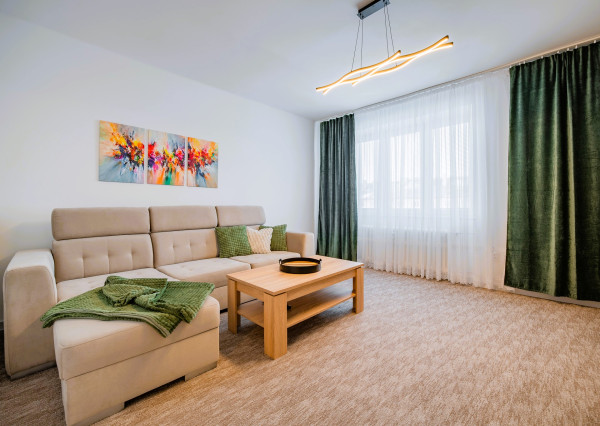 Prenájom 2i byt ZIMNÁ - nová rekonštrukcia