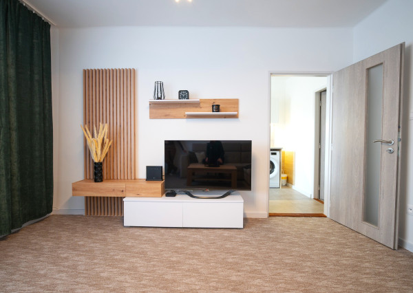 Prenájom 2i byt ZIMNÁ - nová rekonštrukcia