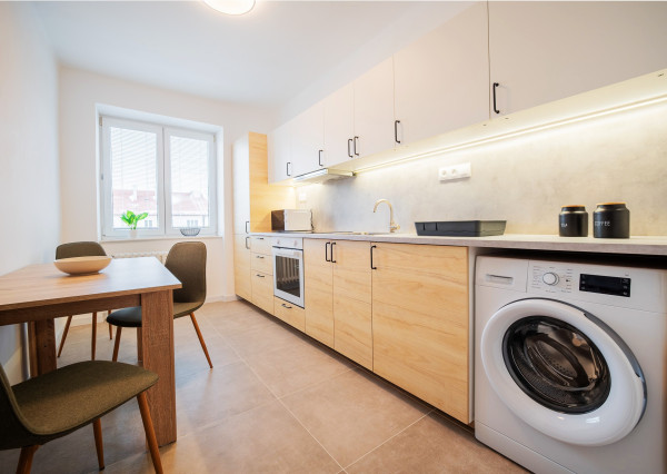 Prenájom 2i byt ZIMNÁ - nová rekonštrukcia