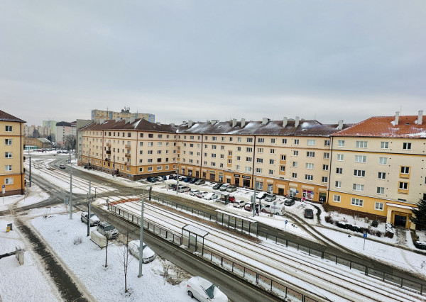 Prenájom 2i byt ZIMNÁ - nová rekonštrukcia