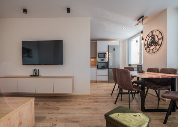 TOP PRENÁJOM  3 i byt -  Nad Jazerom - Polárna 16  VIDEO