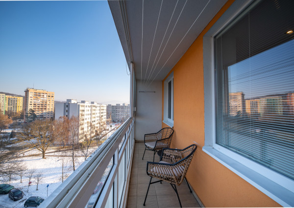 TOP PRENÁJOM  3 i byt -  Nad Jazerom - Polárna 16  VIDEO