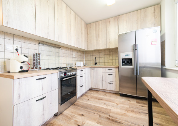 Prenájom 2 izbový byt Železníky - 2 x klimatizácia