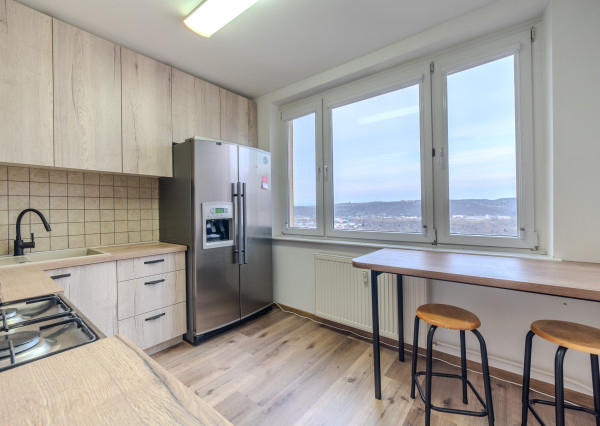 Prenájom 2 izbový byt Železníky - 2 x klimatizácia