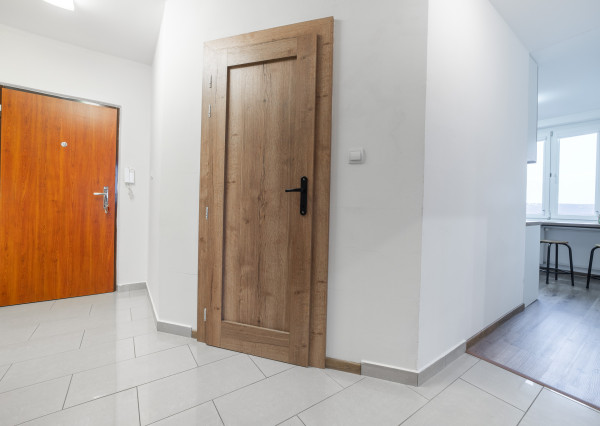 Prenájom 2 izbový byt Železníky - 2 x klimatizácia