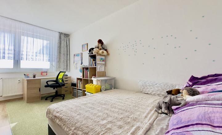PREDANÝ Veľkometrážny 3i byt Košice Ťahanovce - - fotografia 18