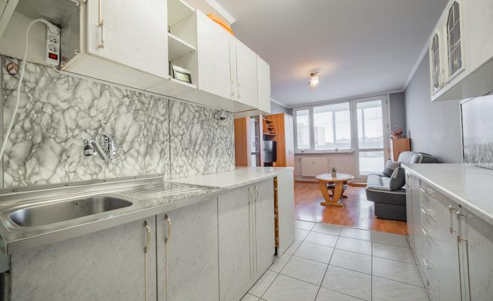 REZERVOVANÝ 1,5 izbový byt s loggiou na Terase | 46 m² | Pražský typ - fotografia 7