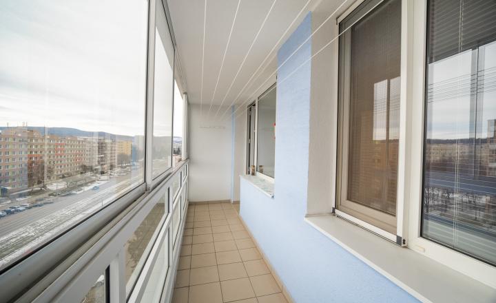 REZERVOVANÝ 1,5 izbový byt s loggiou na Terase | 46 m² | Pražský typ - fotografia 11