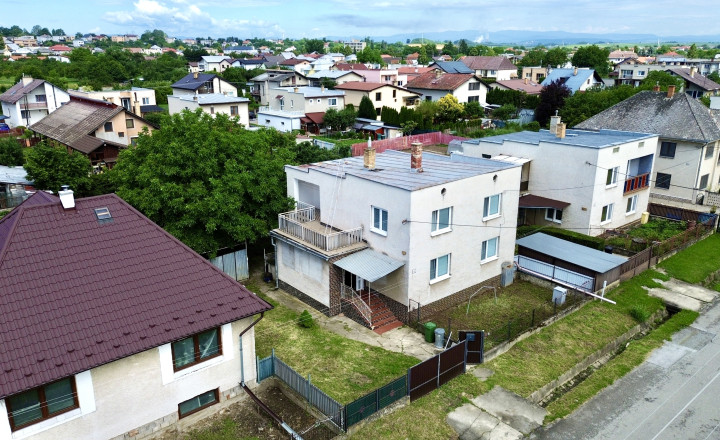 Rezervovaný Veľký rodinný dom Seňa - fotografia 7